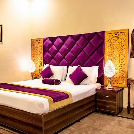 Rose Palace Hotel Лахор Экстерьер фото